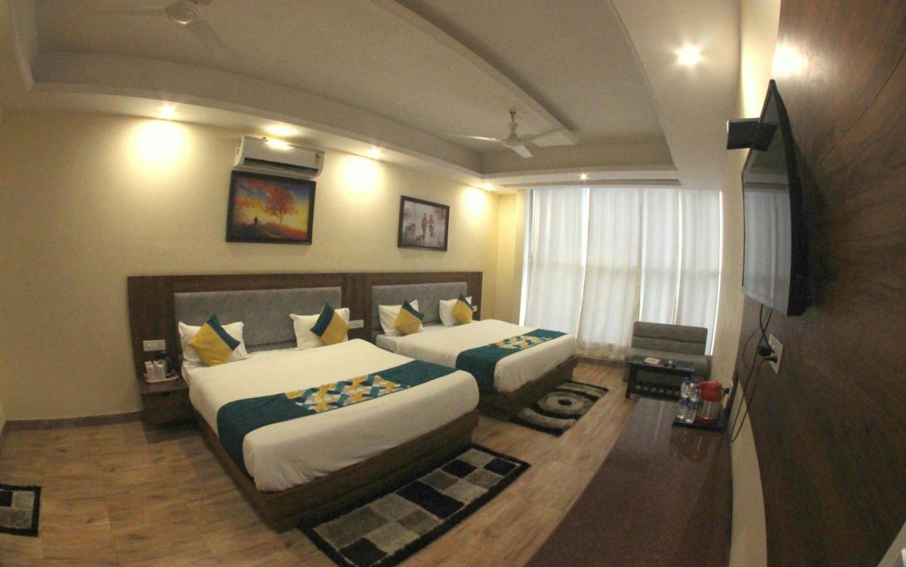 The Royal Bhumesh Hotel Katra  Exterior foto